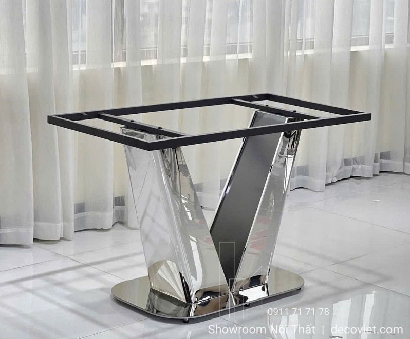 Bàn Ăn Chân Inox Mặt Đá Tự Nhiên 2671S