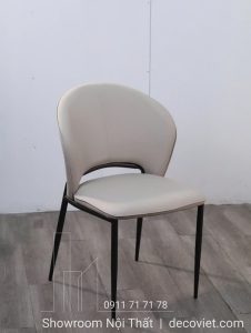 Bàn Ăn Mặt Đá 6 Người 2474S