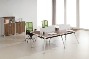 Bàn Làm Việc Nhân Viên 145T