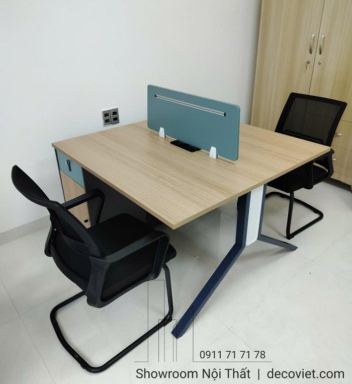 Bàn Làm Việc Văn Phòng 142T