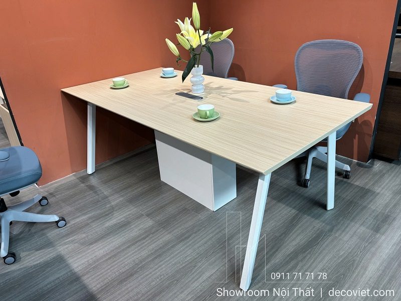 Bàn Làm Việc Văn Phòng 147T