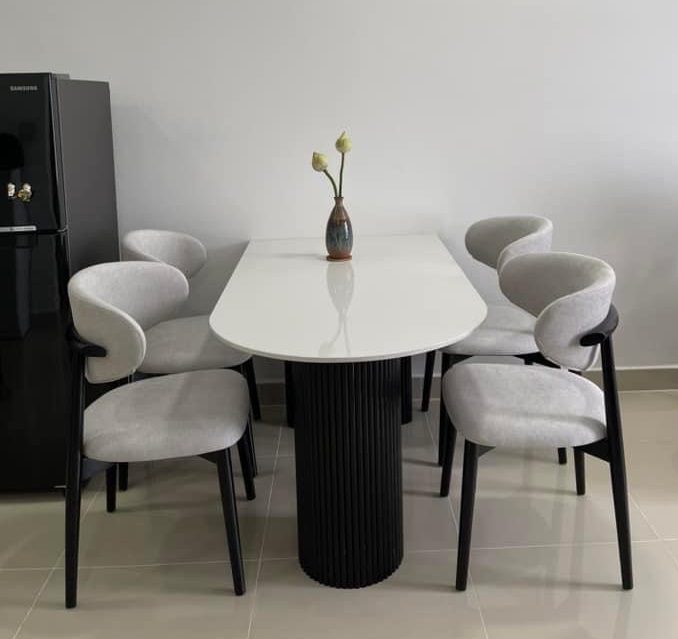 Bộ Bàn Ăn 4 Ghế Đẹp 2458S