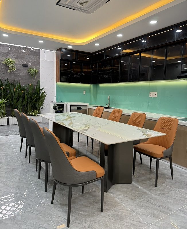 Bộ Bàn Ăn 8 Ghế Mặt Đá Hiện Đại 2403S