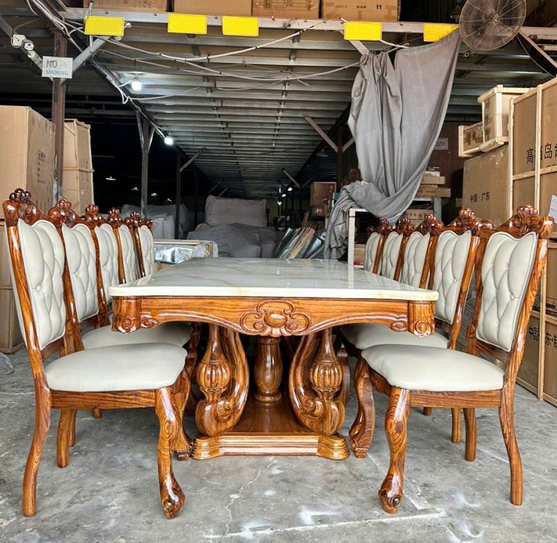 Bộ Bàn Ăn Gỗ Mun 10 Ghế Sang Trọng 2678S