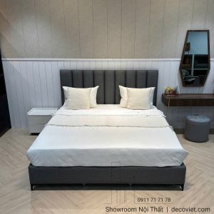 Giường Ngủ Bọc Vải 1m8 208T